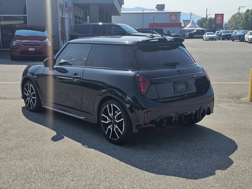 2025 Mini Mini 4th Gen - Image 3 of 7