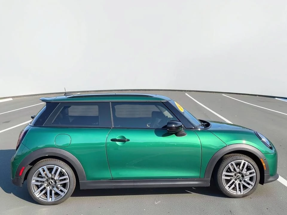 2025 Mini Mini 4th Gen - Image 3 of 5