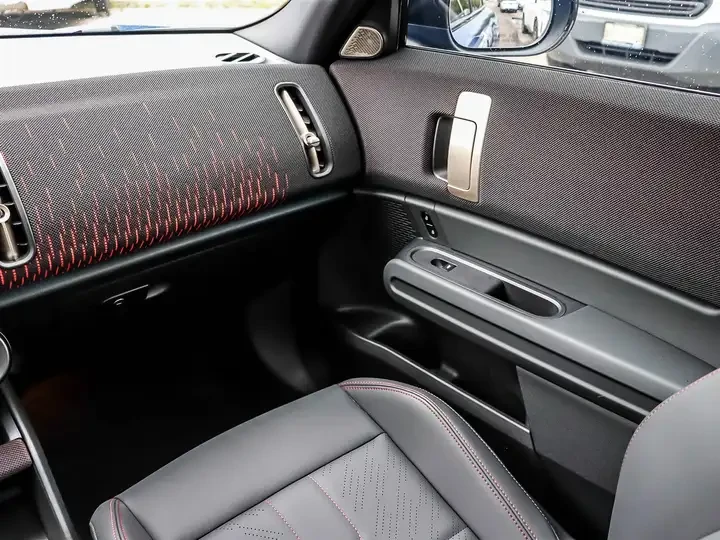 2025 Mini Countryman 3rd Gen - Image 11 of 14