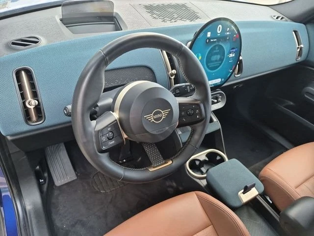 2025 Mini Countryman 3rd Gen - Image 9 of 20