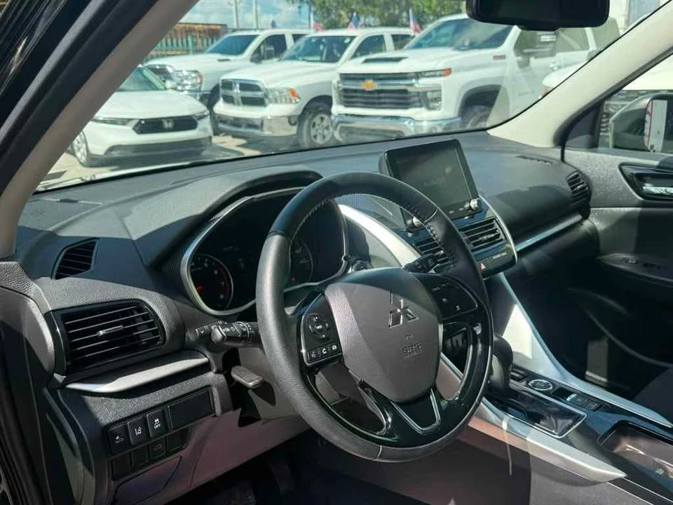 2025 Mitsubishi Eclipse Cross - Image 8 of 9