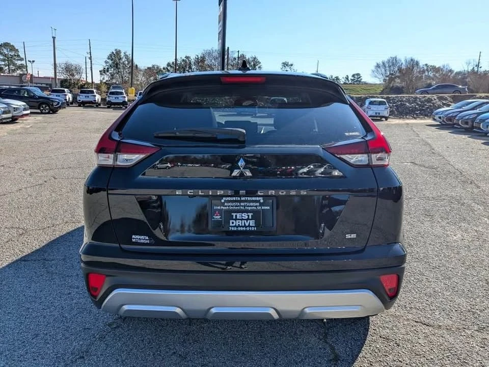 2025 Mitsubishi Eclipse Cross - Image 4 of 10