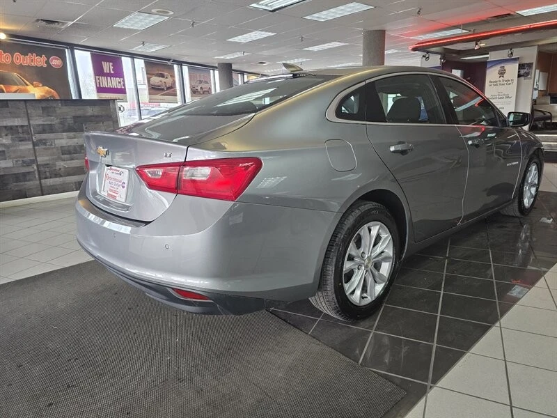 2025 Chevrolet Malibu - Image 4 of 4