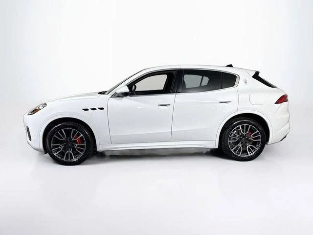 2025 Maserati Grecale - Image 2 of 20