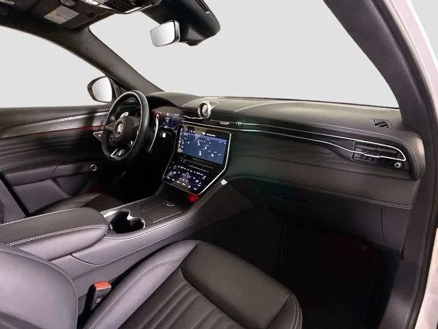 2025 Maserati Grecale - Image 15 of 20