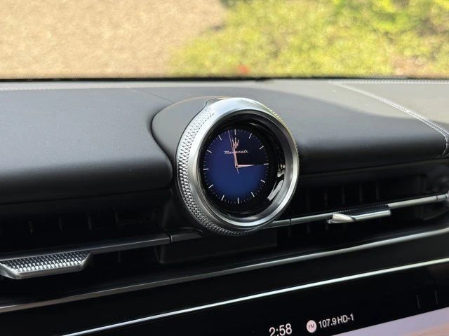 2025 Maserati Grecale - Image 19 of 21
