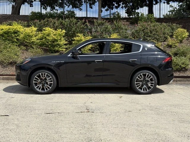 2025 Maserati Grecale - Image 7 of 21