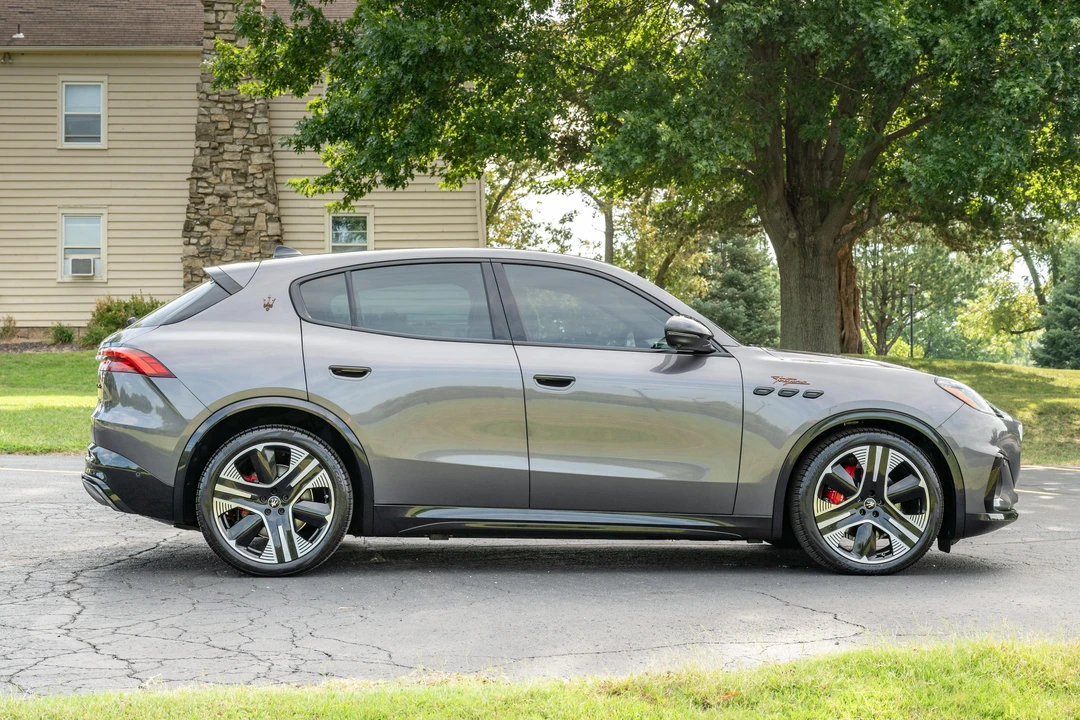 2025 Maserati Grecale - Image 3 of 31