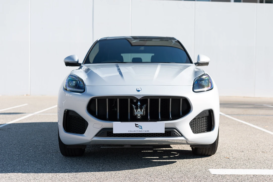 2025 Maserati Grecale - Image 2 of 31