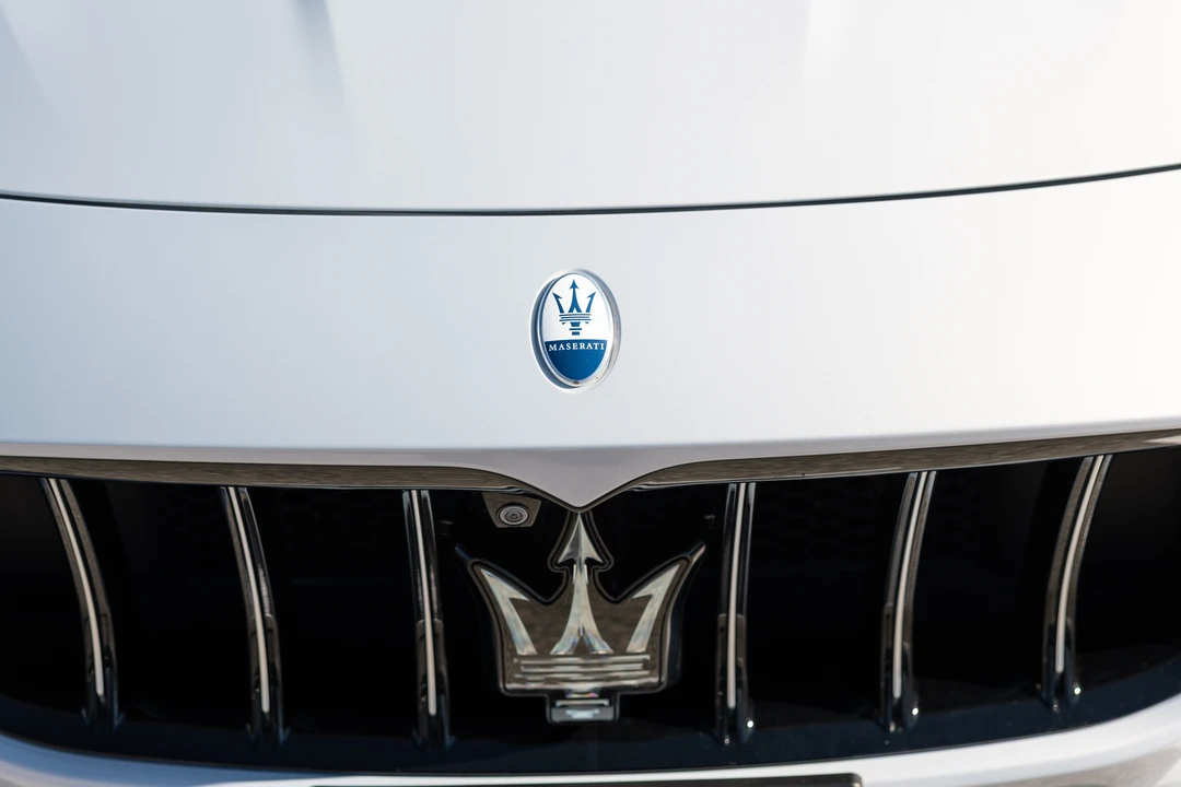 2025 Maserati Grecale - Image 18 of 31
