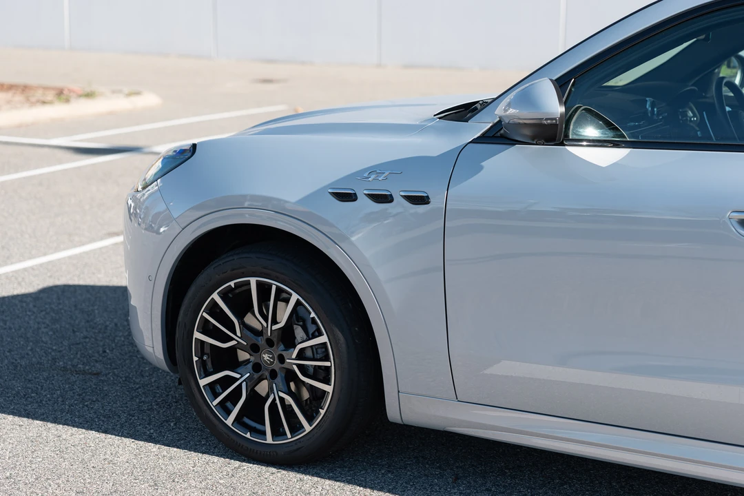 2025 Maserati Grecale - Image 31 of 31