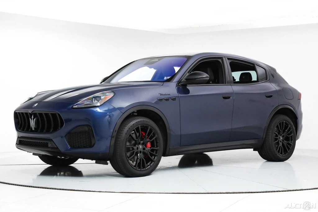 2025 Maserati Grecale - Image 3 of 18