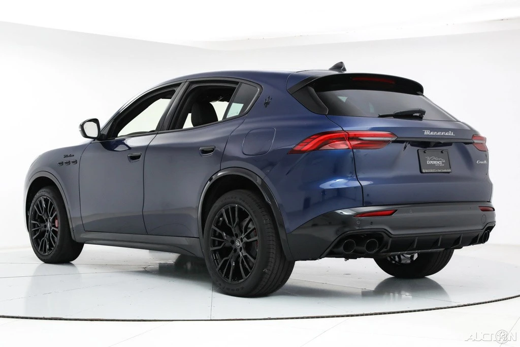 2025 Maserati Grecale - Image 4 of 18