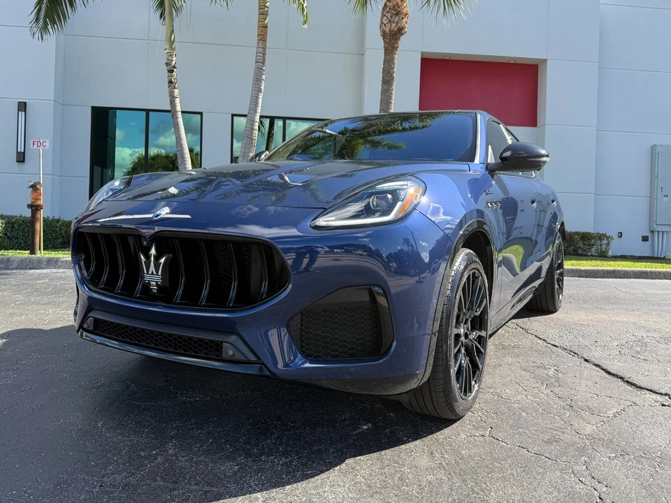 2025 Maserati Grecale - Image 11 of 21