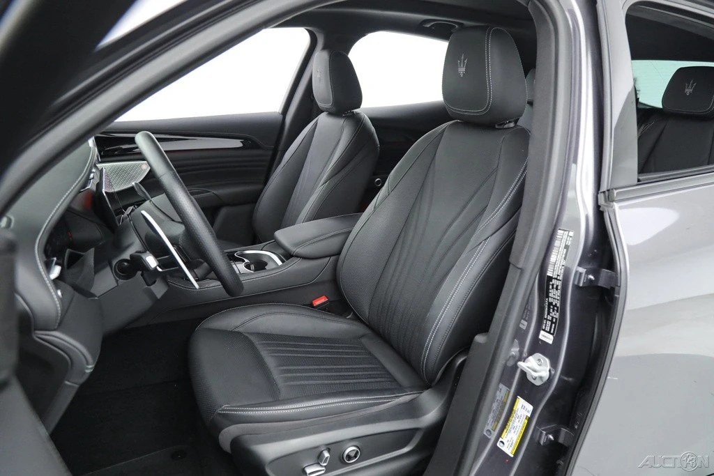 2025 Maserati Grecale - Image 21 of 21