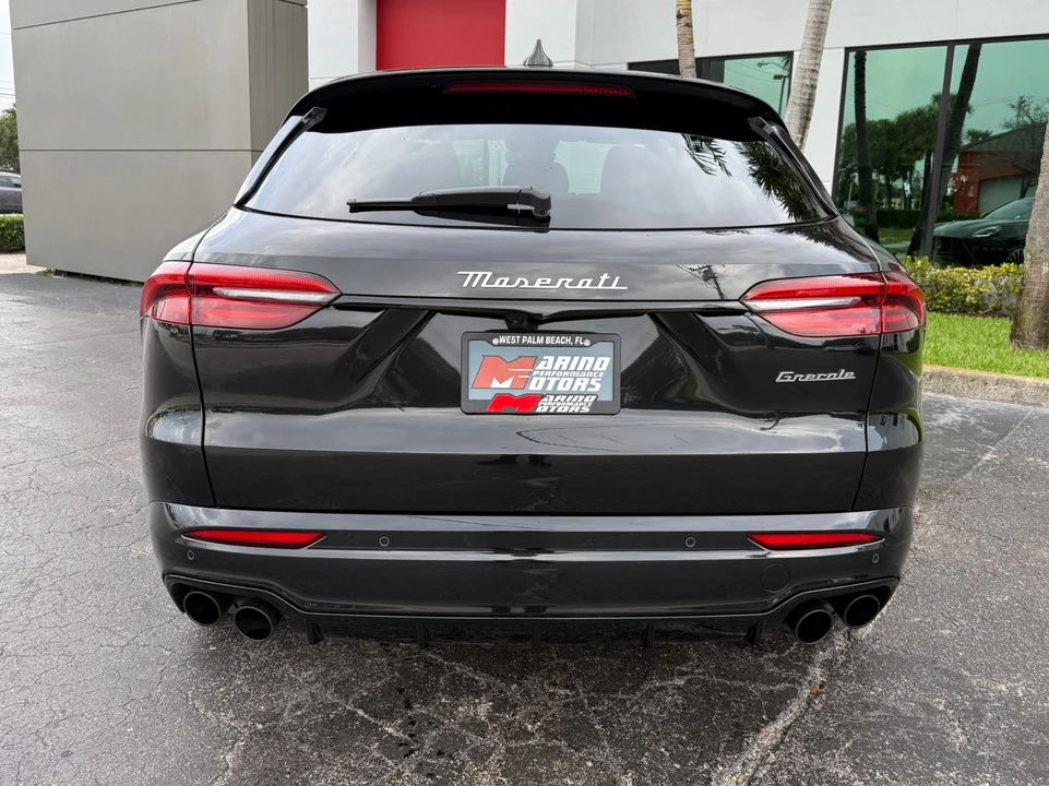 2025 Maserati Grecale - Image 18 of 31