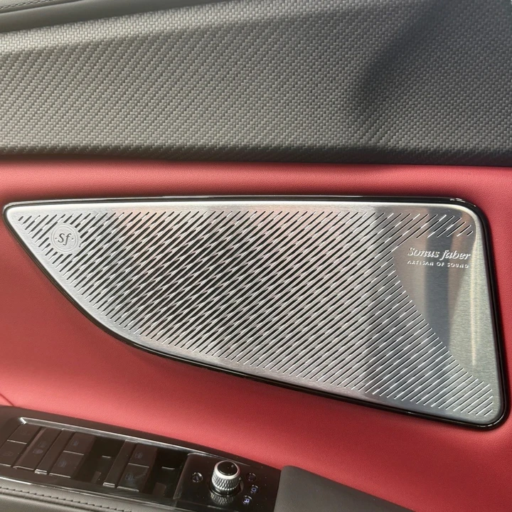 2025 Maserati Grecale - Image 19 of 26