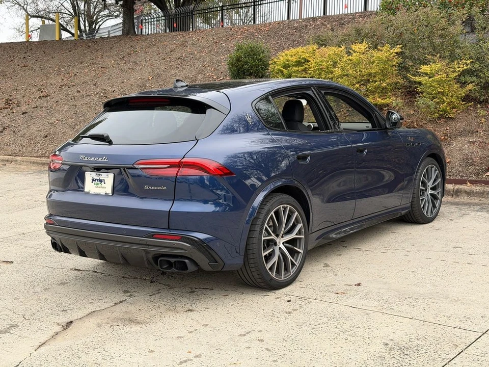 2025 Maserati Grecale - Image 3 of 21