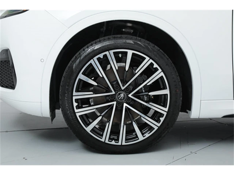 2025 Maserati Grecale - Image 20 of 20