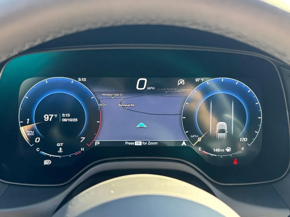 2025 Maserati Grecale - Image 9 of 12