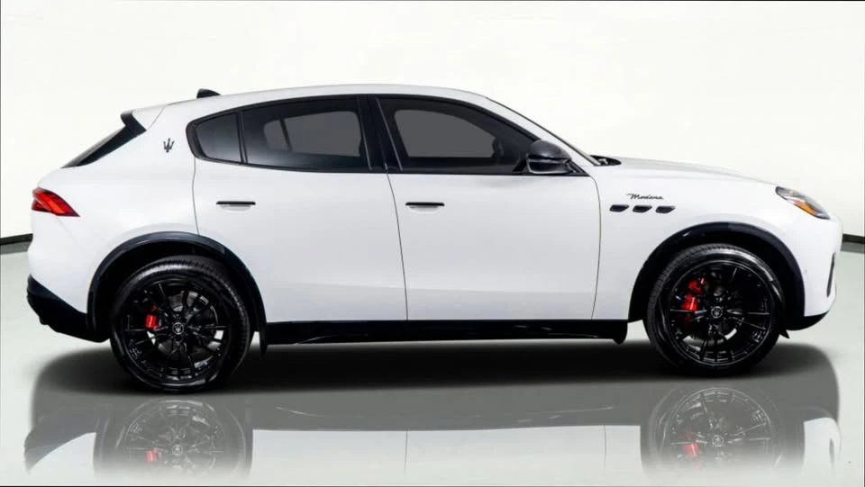 2025 Maserati Grecale - Image 4 of 15