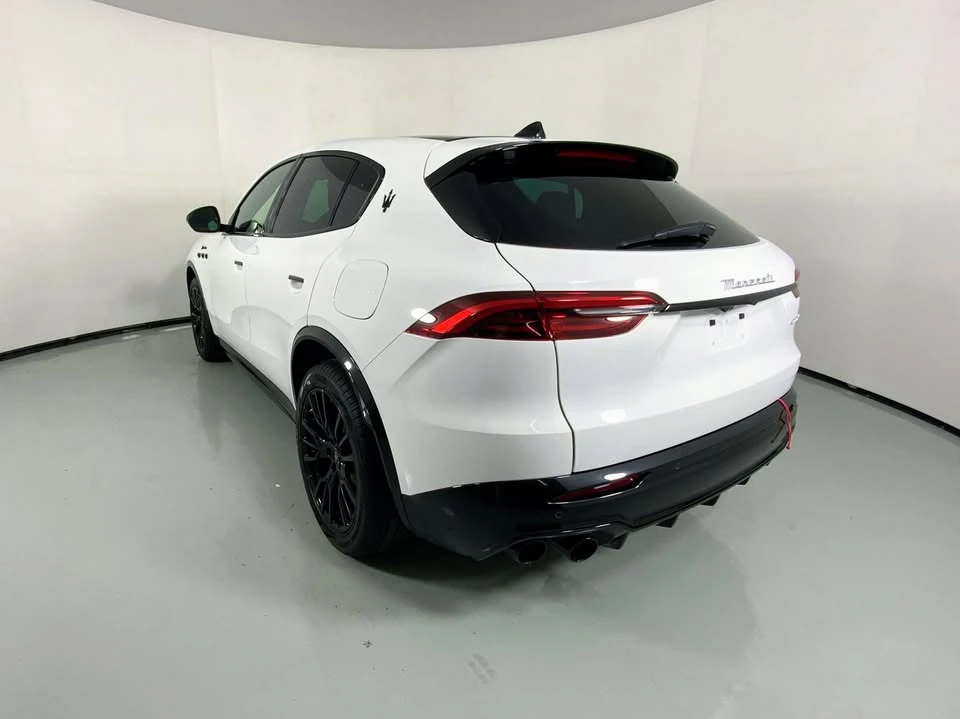 2025 Maserati Grecale - Image 3 of 20