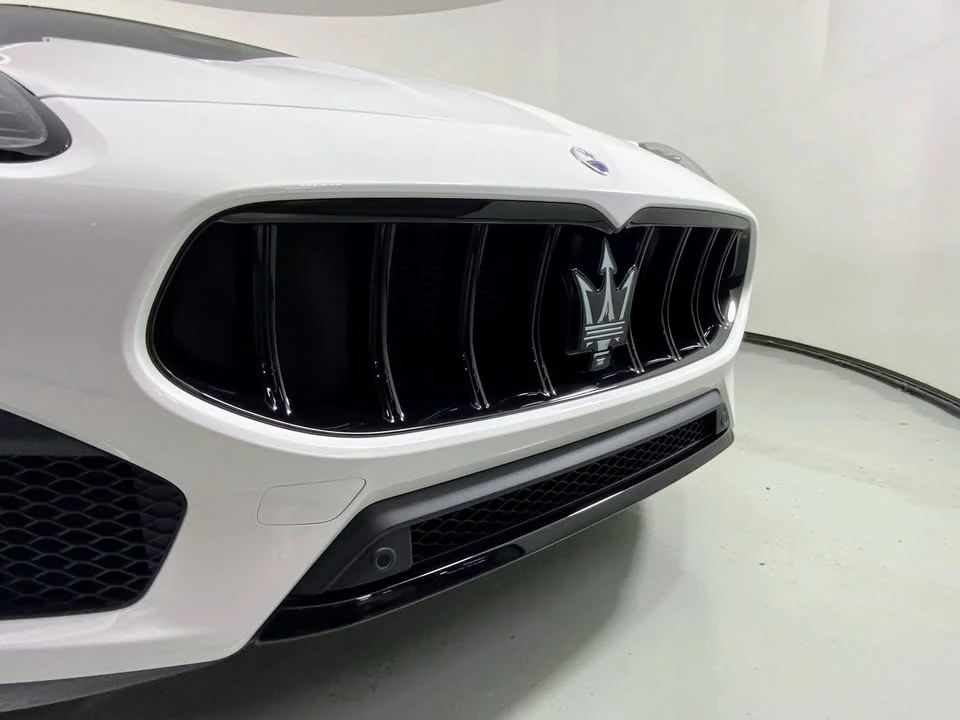 2025 Maserati Grecale - Image 18 of 20