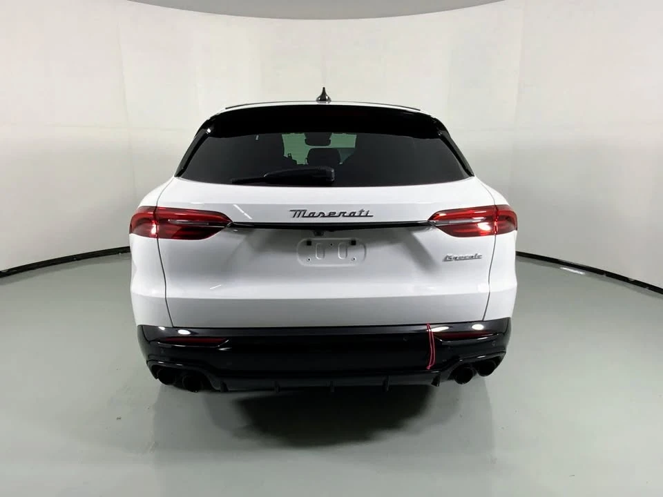 2025 Maserati Grecale - Image 4 of 20