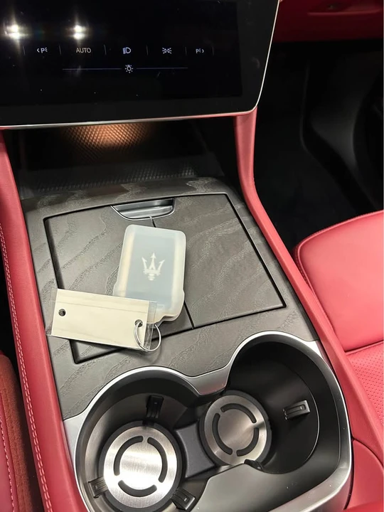 2025 Maserati Grecale - Image 18 of 20