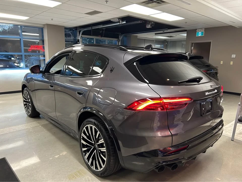 2025 Maserati Grecale - Image 8 of 20