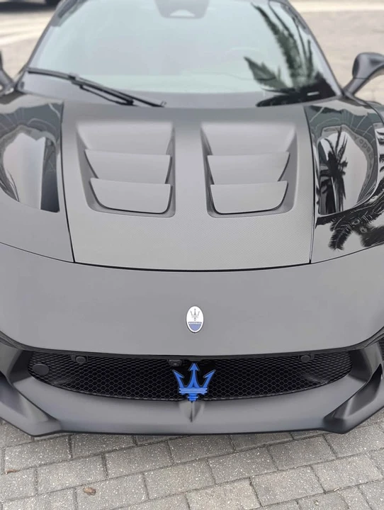2025 Maserati MC20 - Image 8 of 13
