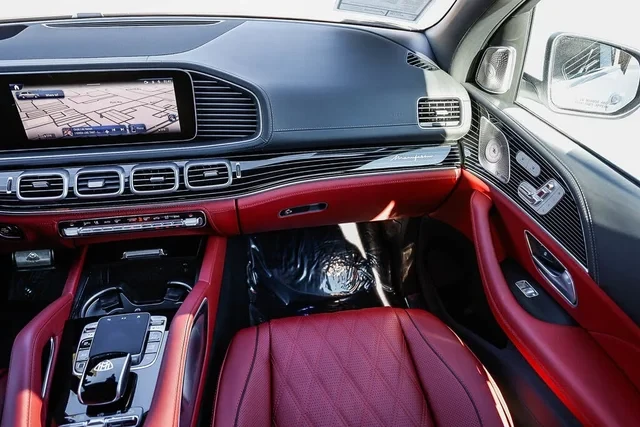 2025 Maybach - Image 7 of 19