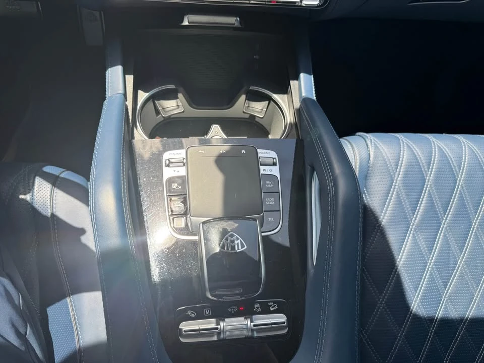 2025 Maybach - Image 13 of 19