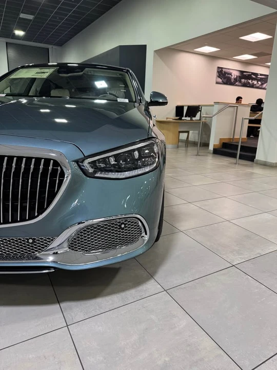 2025 Maybach - Image 4 of 19