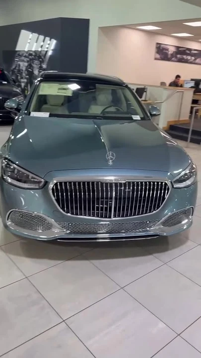 2025 Maybach - Image 19 of 19
