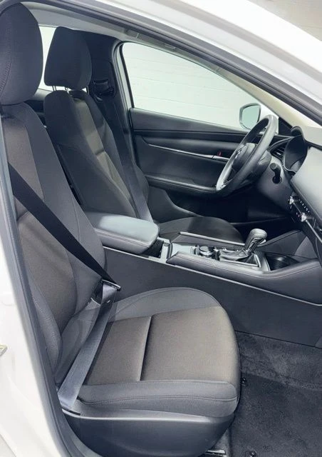 2025 Mazda Mazda 3 4th Gen - Image 14 of 21