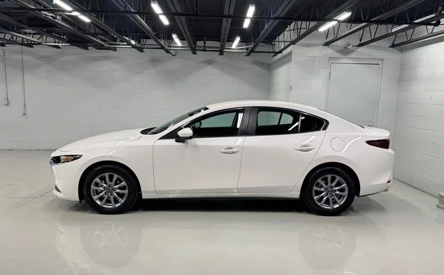 2025 Mazda Mazda 3 4th Gen - Image 2 of 21