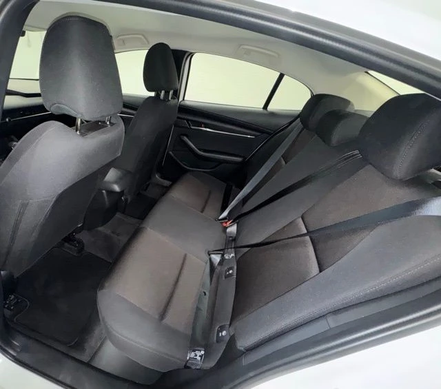 2025 Mazda Mazda 3 4th Gen - Image 11 of 21