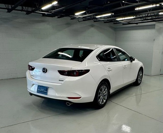 2025 Mazda Mazda 3 4th Gen - Image 5 of 21