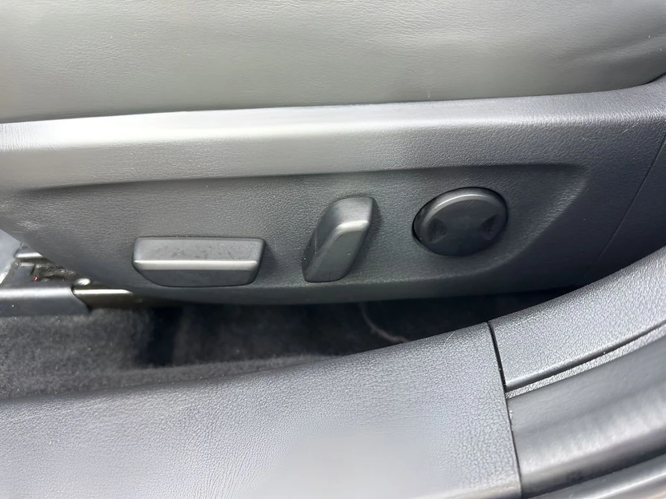 2025 Mazda Mazda 3 4th Gen - Image 10 of 12
