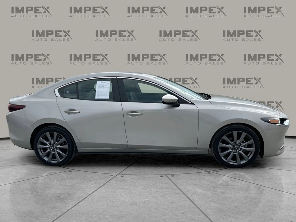 2025 Mazda Mazda 3 4th Gen - Image 6 of 12