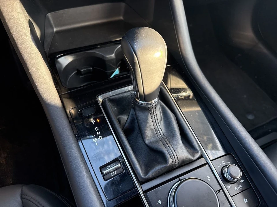 2025 Mazda Mazda 3 4th Gen - Image 17 of 21