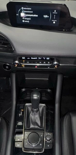2025 Mazda Mazda 3 4th Gen - Image 17 of 21