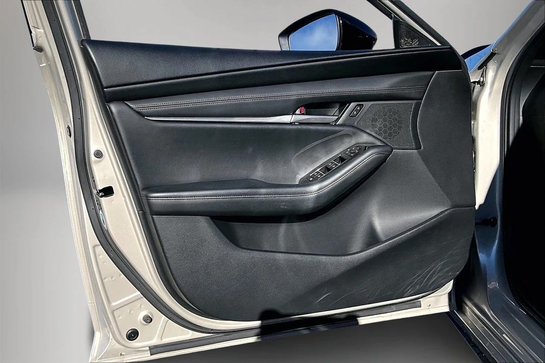 2025 Mazda Mazda 3 4th Gen - Image 20 of 21