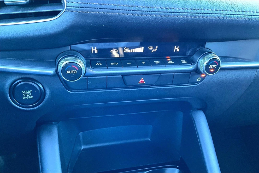 2025 Mazda Mazda 3 4th Gen - Image 15 of 21