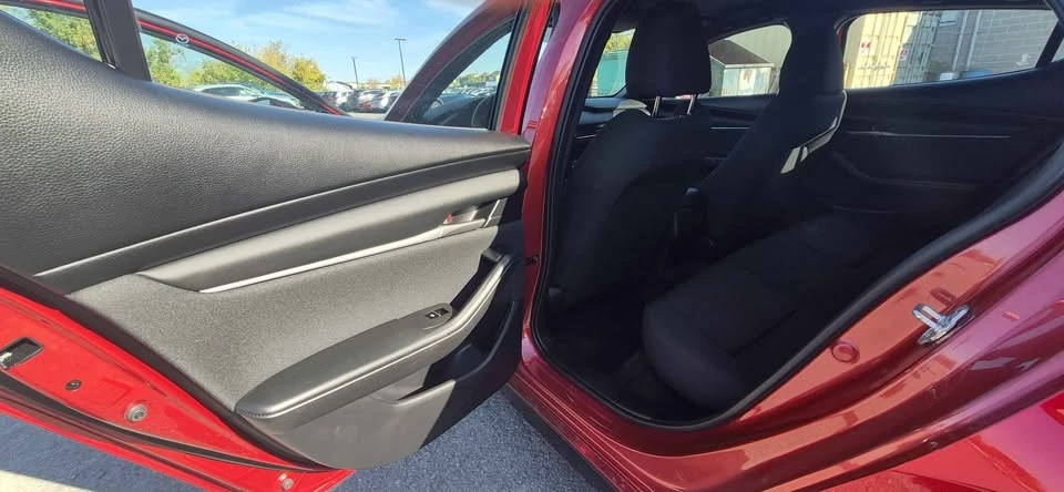2025 Mazda Mazda 3 4th Gen - Image 5 of 13