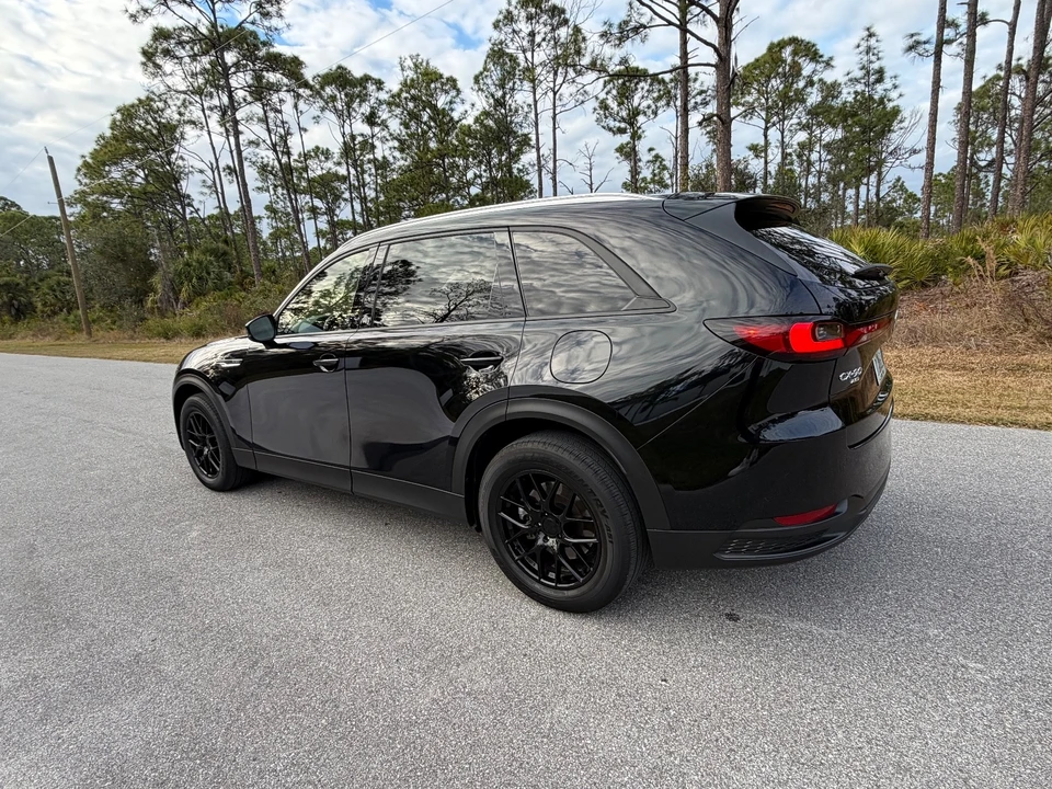 2025 Mazda CX-90 - Image 5 of 16