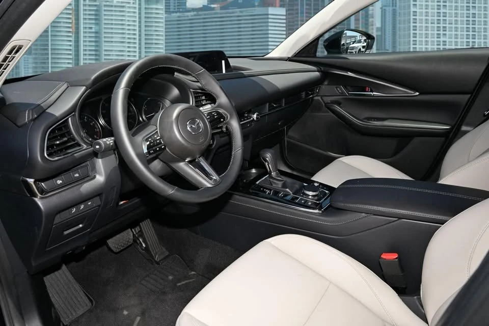 2025 Mazda CX-30 - Image 5 of 20
