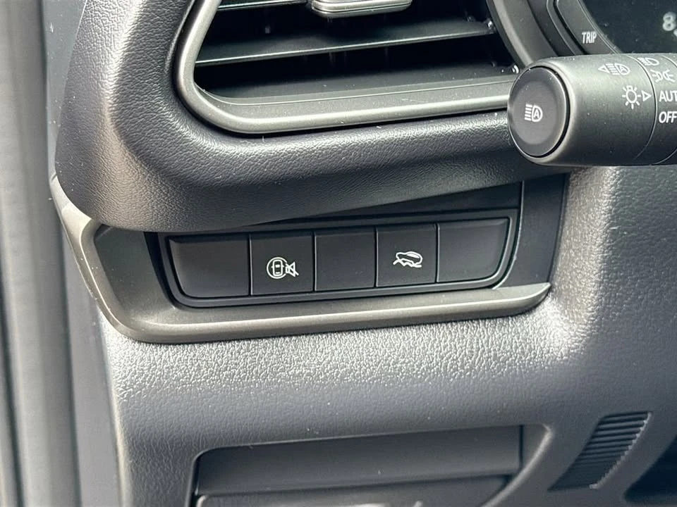 2025 Mazda CX-30 - Image 10 of 20