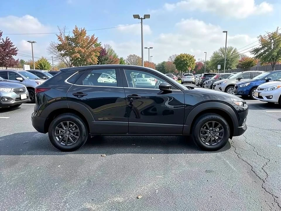 2025 Mazda CX-30 - Image 8 of 20
